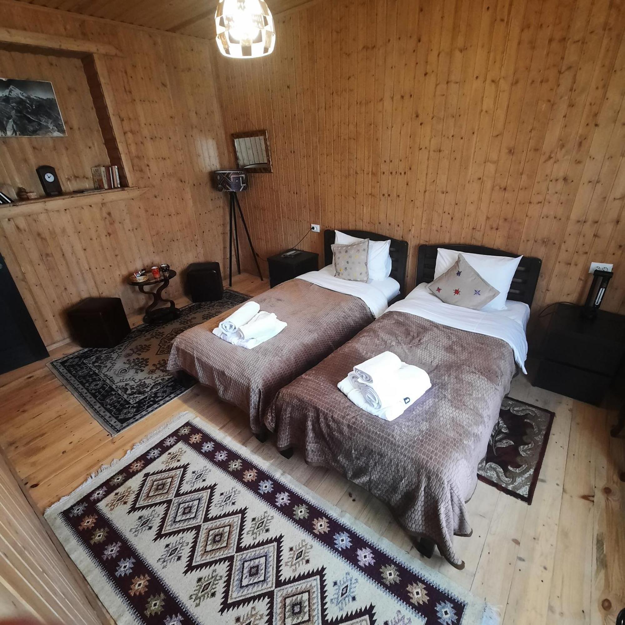 Hotel Bana Stepancminda Zewnętrze zdjęcie