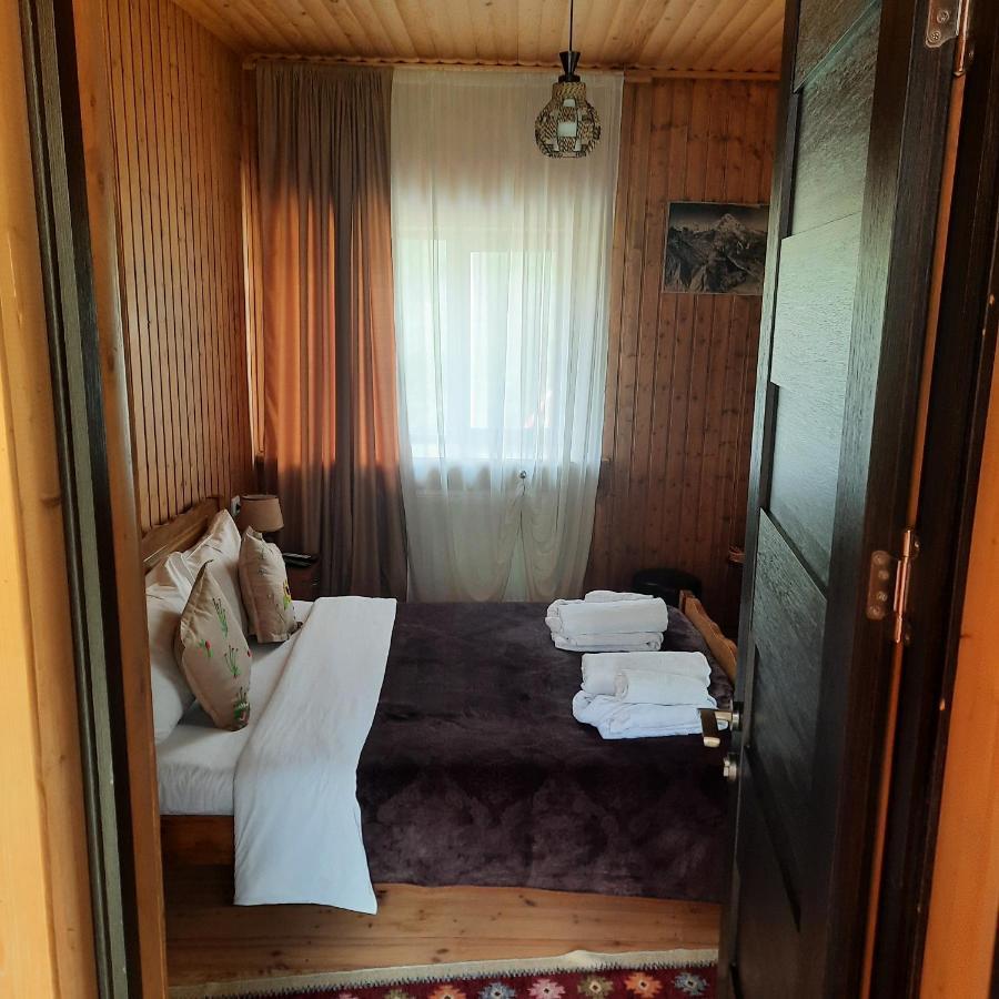 Hotel Bana Stepancminda Zewnętrze zdjęcie