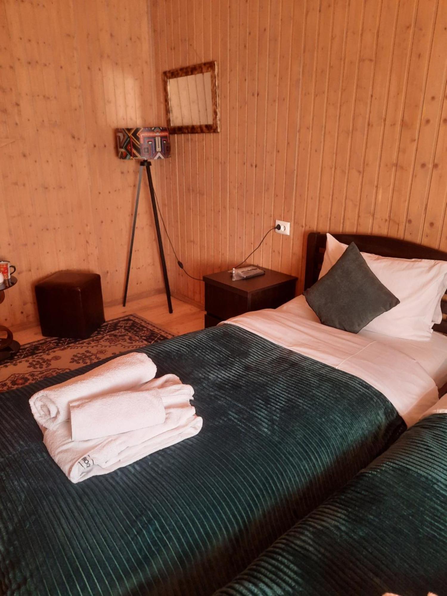 Hotel Bana Stepancminda Zewnętrze zdjęcie