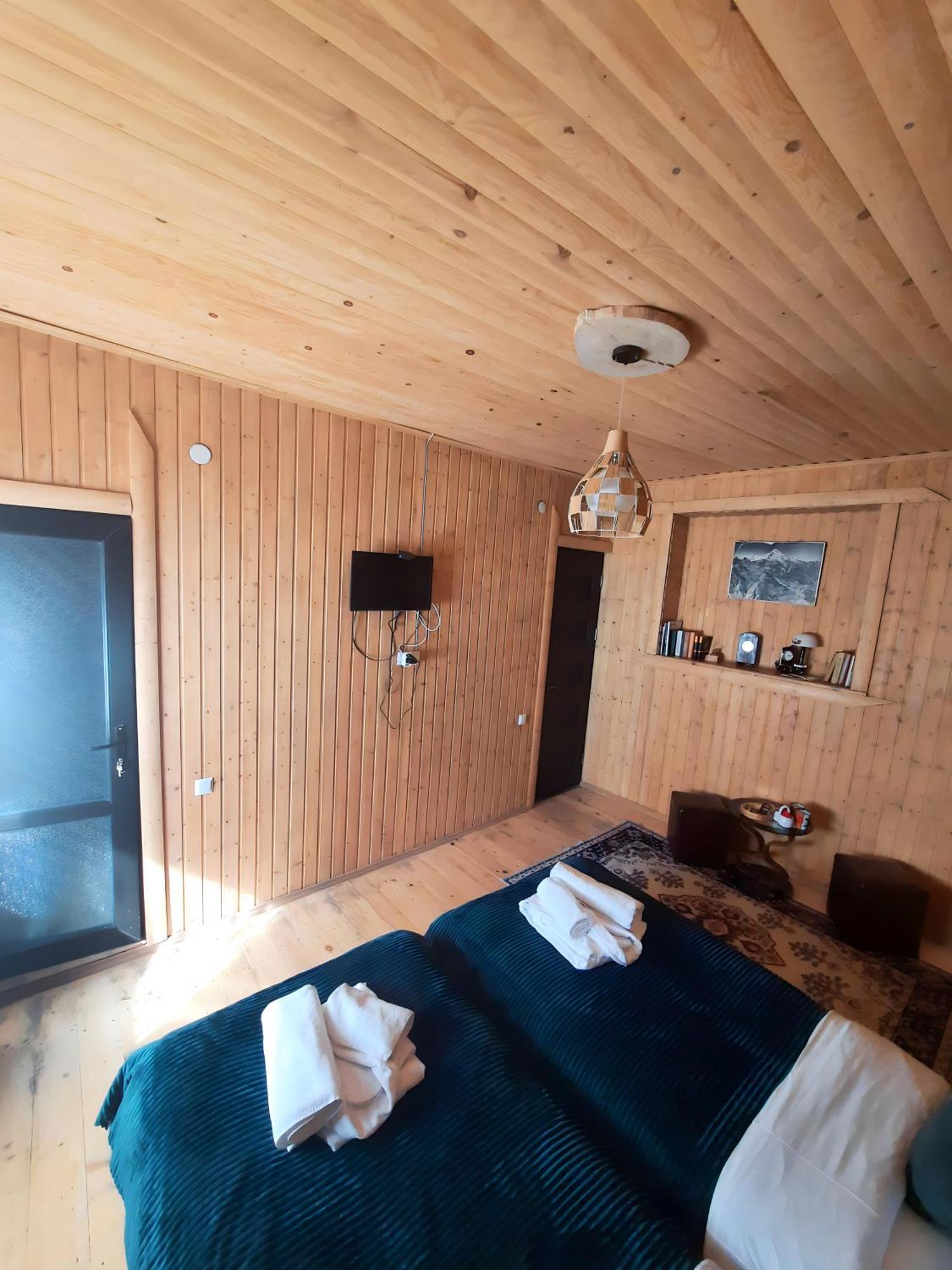 Hotel Bana Stepancminda Zewnętrze zdjęcie