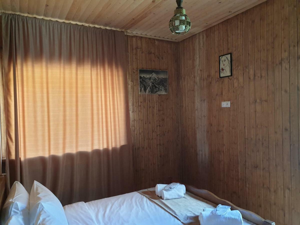 Hotel Bana Stepancminda Zewnętrze zdjęcie